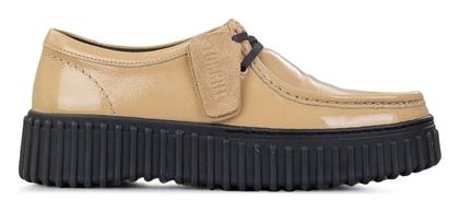 Clarks Torhill Γυναικεία Μοκασίνια σε Μπεζ Χρώμα από το Modivo